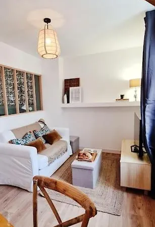 Le Beffroi : Appartement Cosy En Coeur De Ville Armentieres Exterior photo