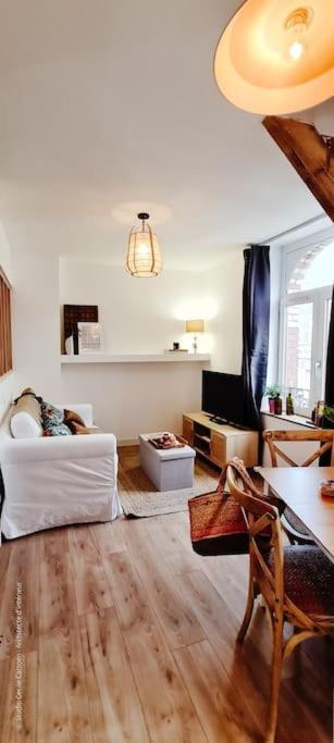 Le Beffroi : Cosy En Coeur De Armentières